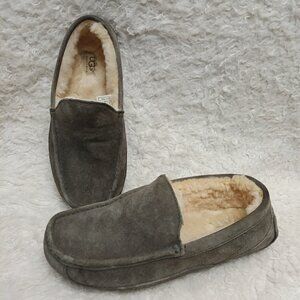 UGG Men’s Grey Ascot Suede Slippers US 9